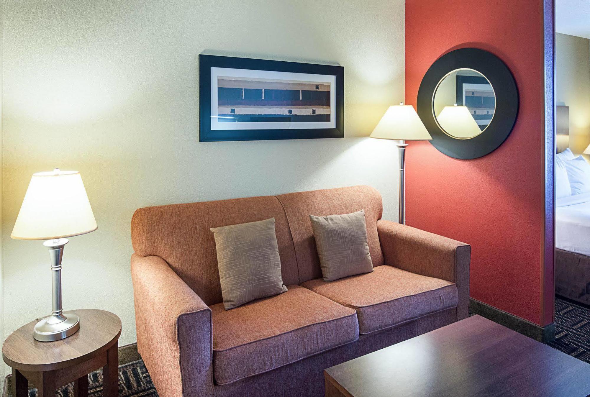 Comfort Suites Natchitoches Exterior foto